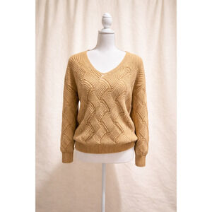 Moon and Madison Mustard Sweater Size S Cozy Minimalist Timeless Capsule Style